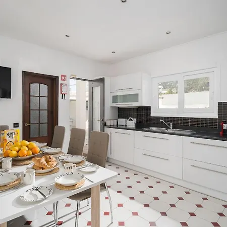 Fun Family Holiday Villa Albufeira